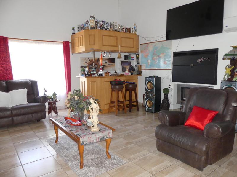 3 Bedroom Property for Sale in Harbour Lights Western Cape